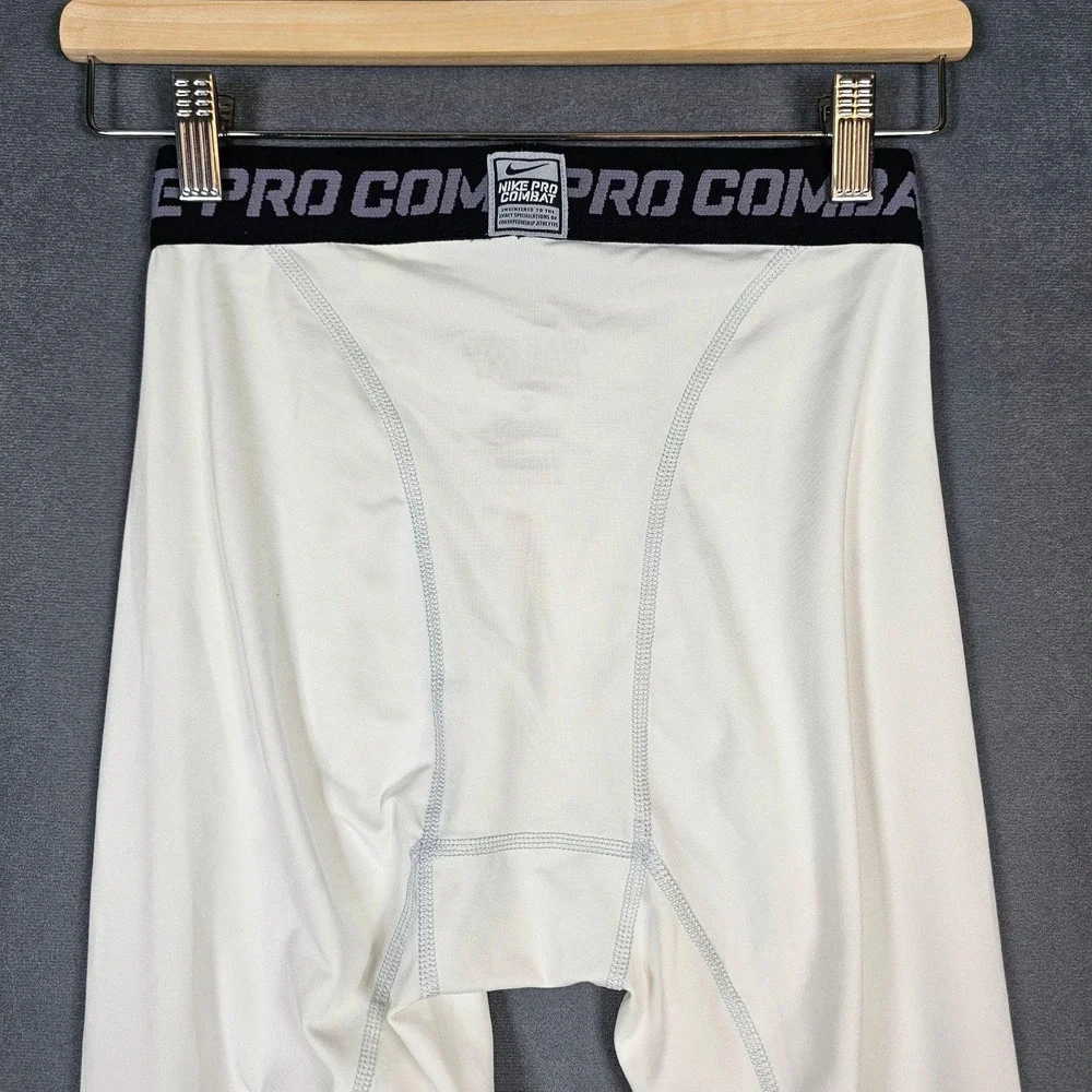Nike logos medium